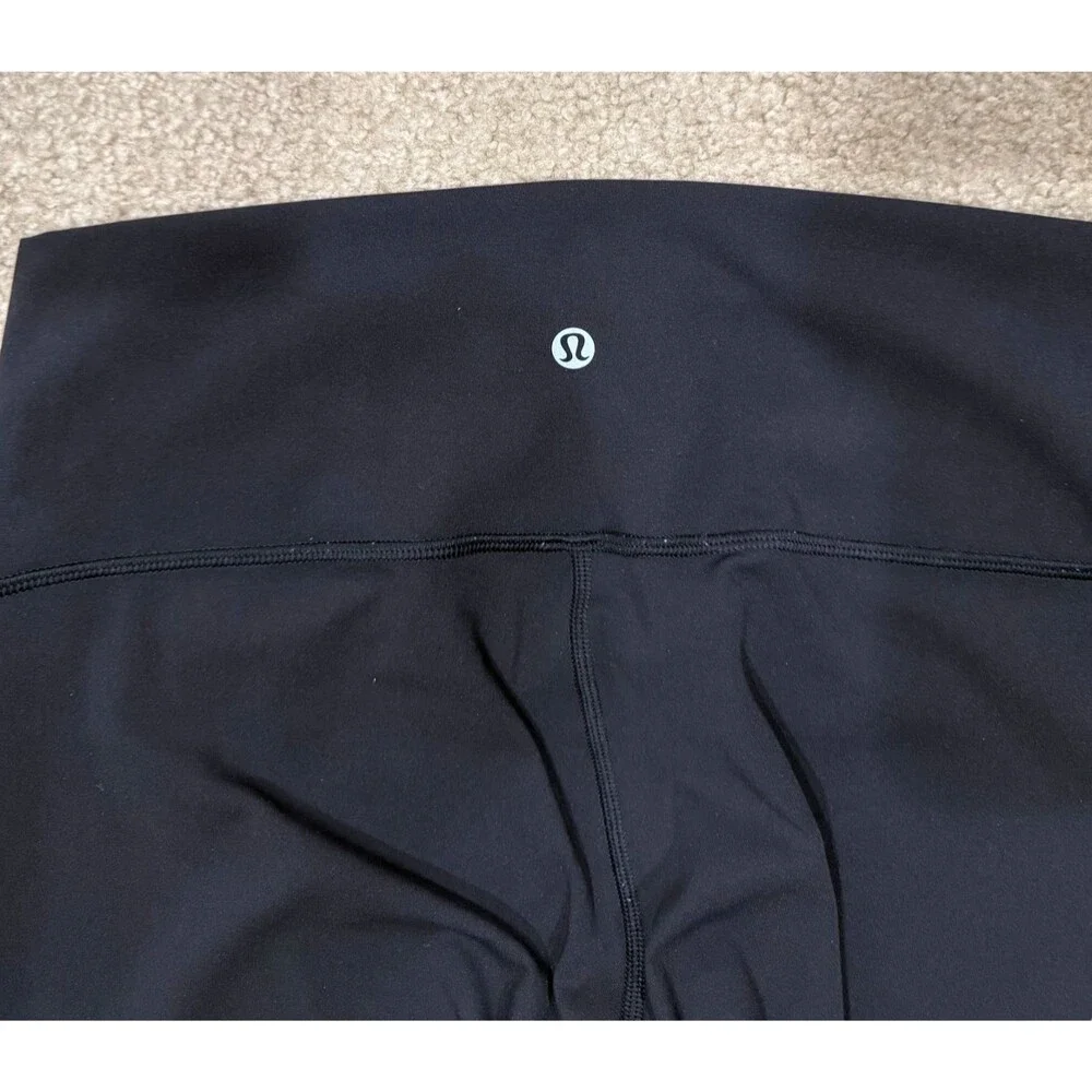 Lululemon Align Womens 10 Black Crop Leggings Yoga Workout Athletic Pants 21